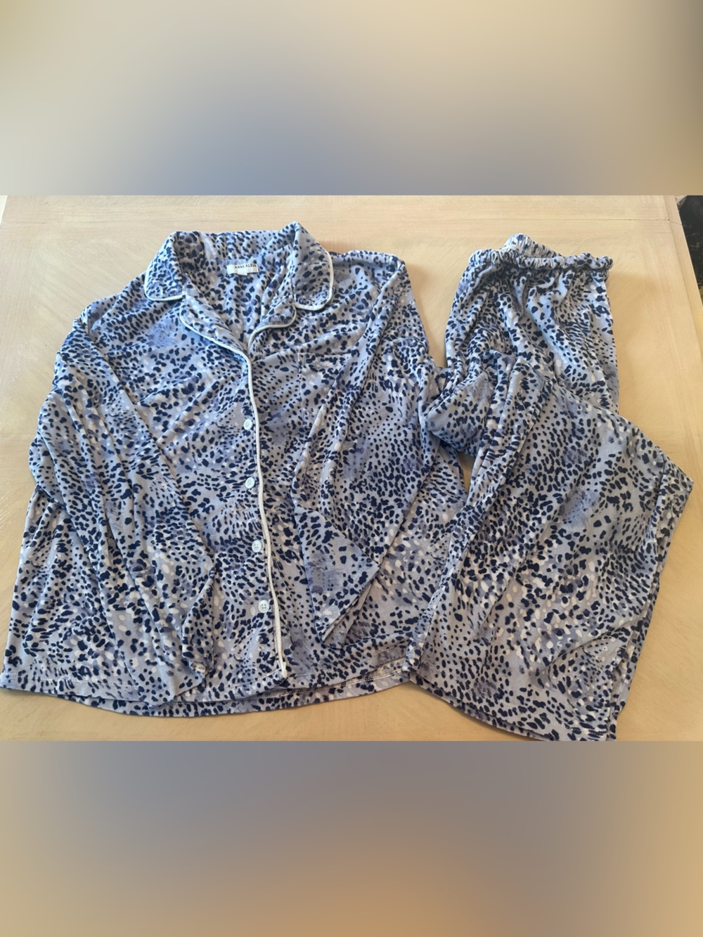 Anne Klein Gray and Navy Leopard Print Pajama Long Sleeve Pants Set Size M